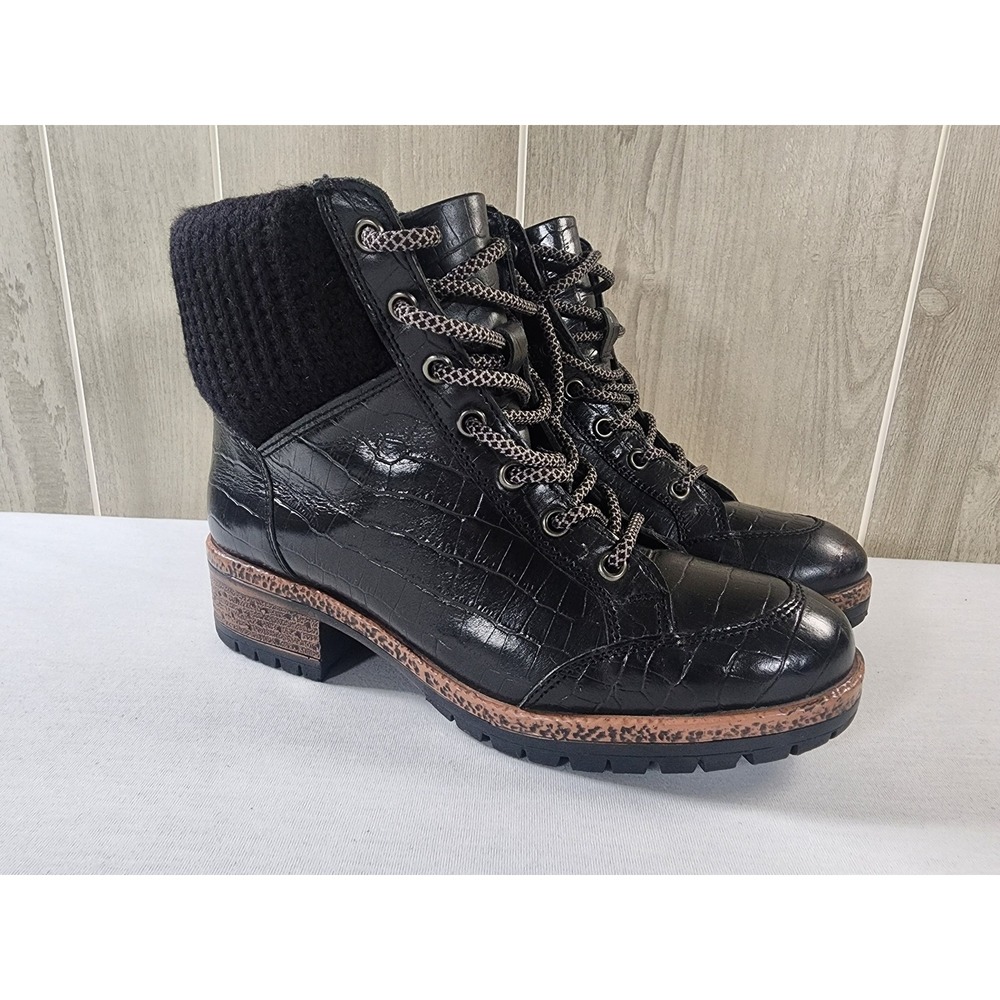Very Volatile Pullman Leather Cap Toe Combat Ankle Boots Women 8.5 Croc Embossed